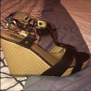 Candie’s wedge sandals